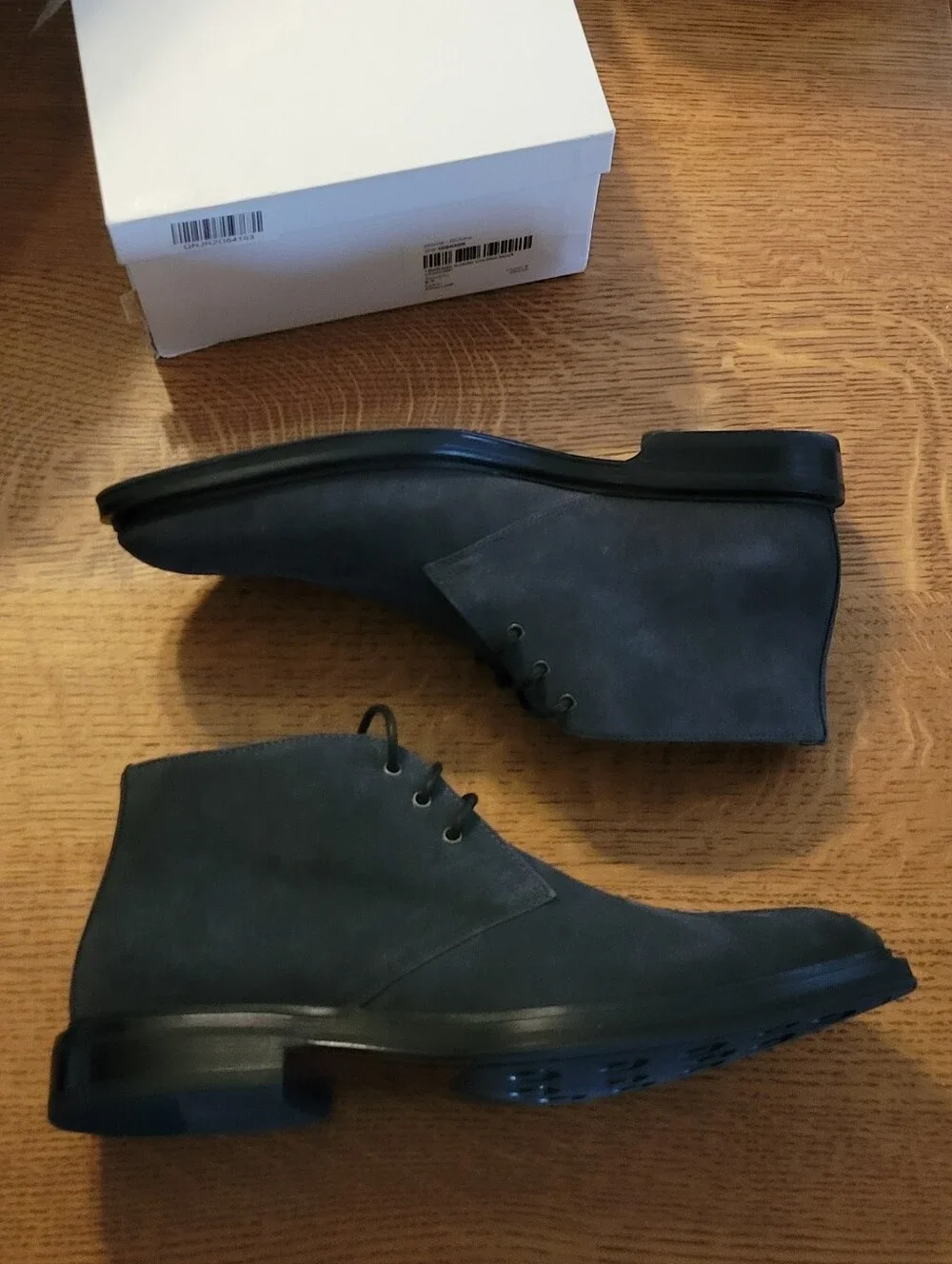 Quince Heritage Suede Chukka Boot - Charcoal